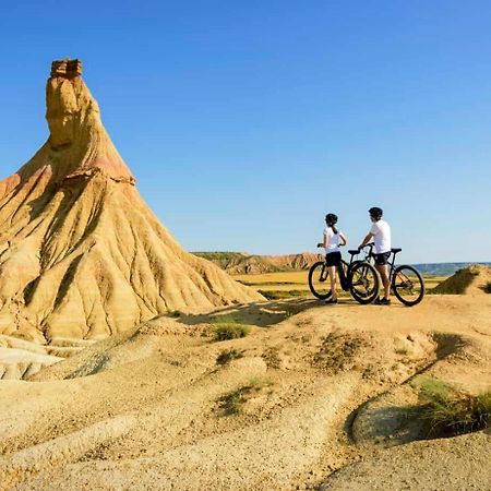 Casa Bardena Negra, Comodo Alojamiento Para Visitar Las Bardenas Y Sendaviva Fustinana Kültér fotó