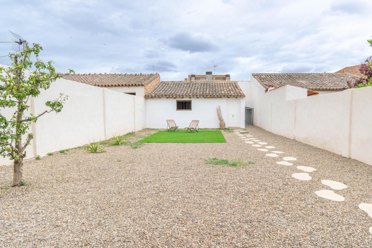 Casa Bardena Negra, Comodo Alojamiento Para Visitar Las Bardenas Y Sendaviva Fustinana Kültér fotó